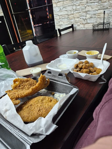 SAM'S CHICAGO GRILL photo 6